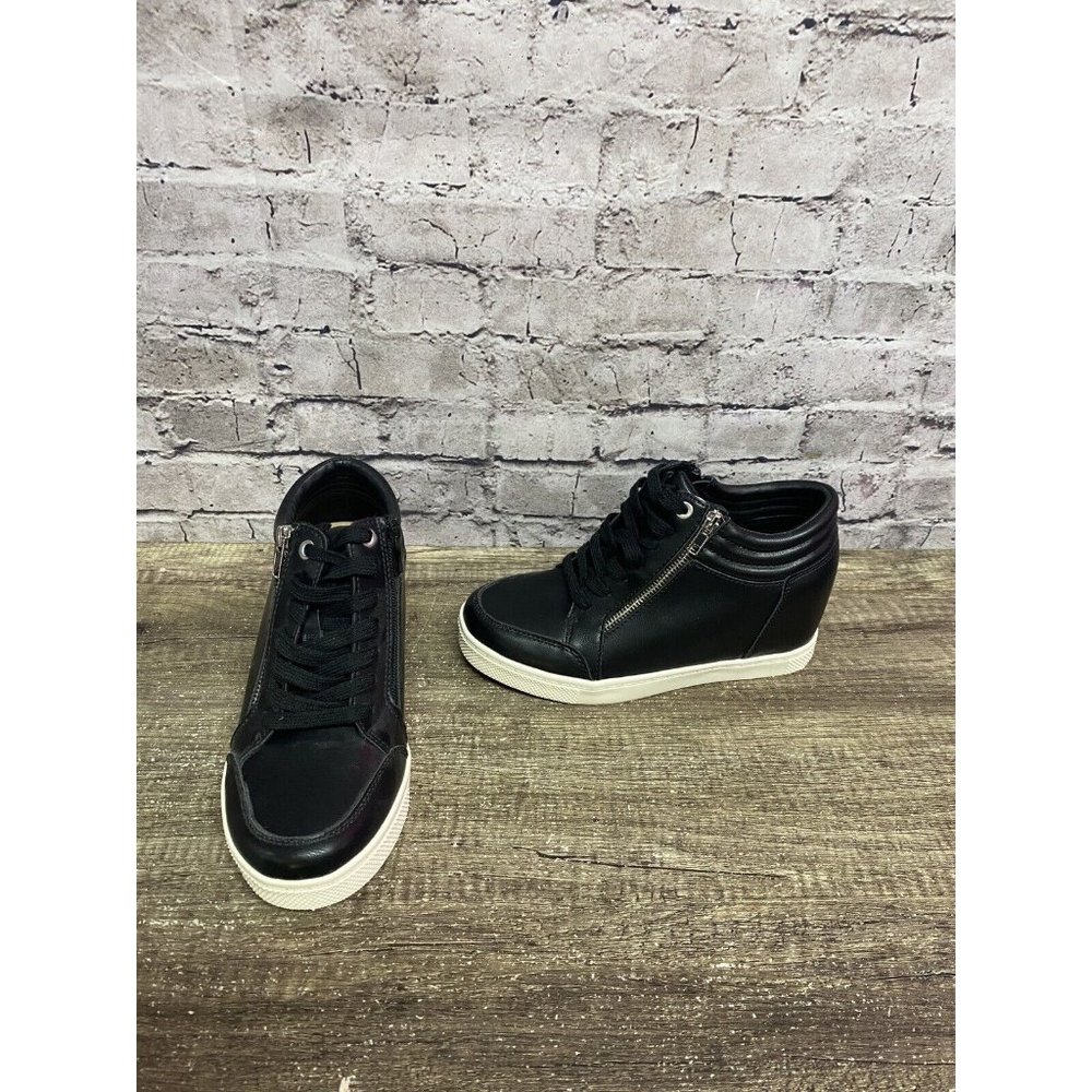 Torrid Women’s Black Faux Leather Sneaker Wedge Size 9WW